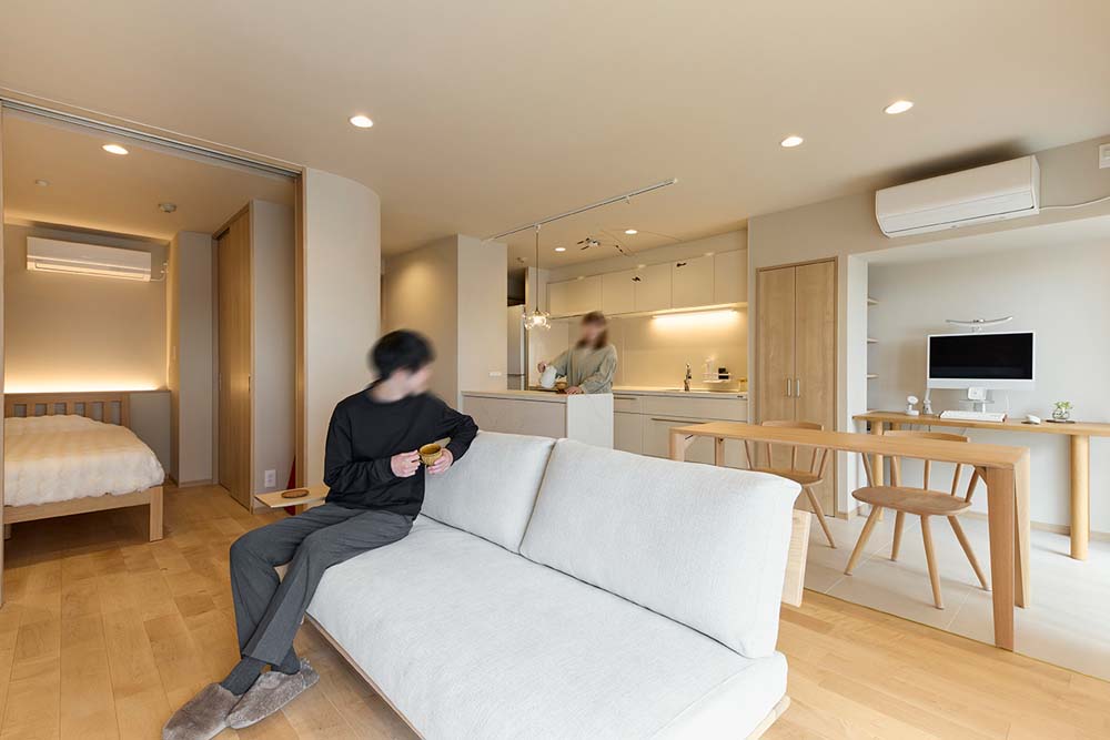 リノベーション事例「露天風呂のような浴室も実現！ リノベでジャパンディ×ホテルライクな住まいに」