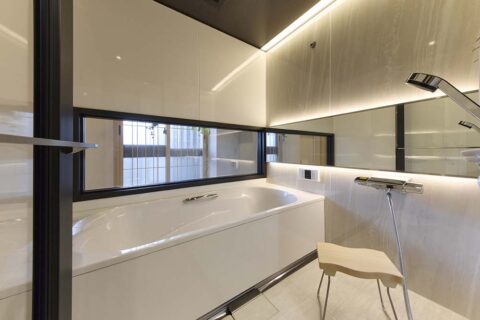 マンションリノベーション、マイリノbyグローバルベイス、浴室、室内窓
