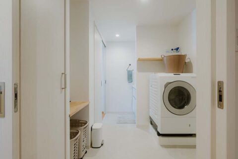 マンションリノベーション、湘南リフォーム、洗面脱衣室、回遊動線、家事動線