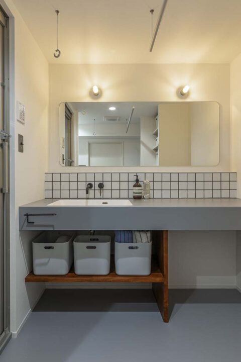 マンションリノベーション、ATTIC Renovation、洗面、スマートサニタリー、タイル壁