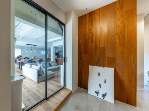 戸建てリノベーション、空間社、ガラス戸、玄関土間、ゲスト用動線
