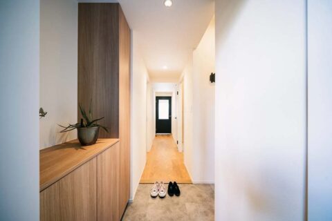 マンションリノベーション、株式会社Standard、モルタル、玄関収納、インダストリアル