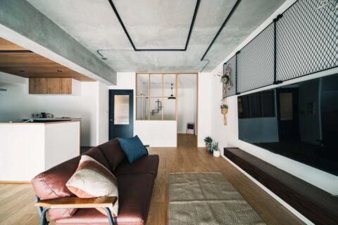 マンションリノベーション、株式会社Standard、躯体現し、室内窓、左官仕上げ