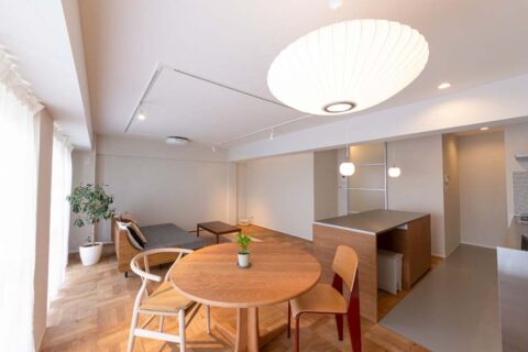 マンションリノベーション、ATTIC Renovation、ダイニングテーブル、greeniche (グリニッチ)