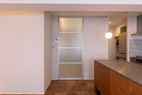 マンションリノベーション、ATTIC Renovation、LDK、引き戸