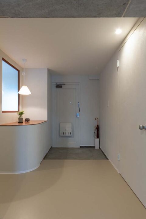 マンションリノベーション、ATTIC Renovation、玄関、廊下