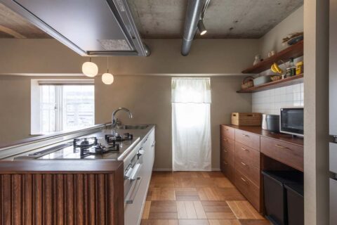 マンションリノベーション、ATTIC Renovation、キッチン、造作収納
