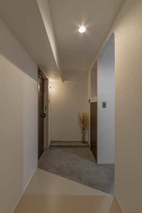 マンションリノベーション、ATTIC Renovation、玄関土間、シューズインクローゼット