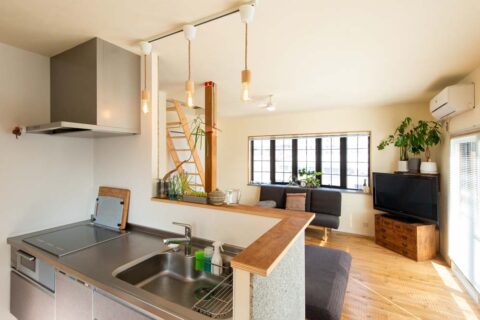 戸建てリノベーション、しあわせな家、キッチン、カウンター